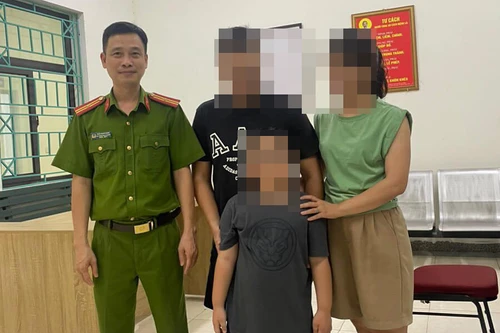 Hành động nhỏ, ý nghĩa lớn của cán bộ, chiến sỹ Công an quận Tây Hồ