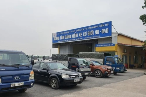 Cưỡng chế thuế Công ty cổ phần Đầu tư Xây dựng và Tư vấn Đăng kiểm Hb