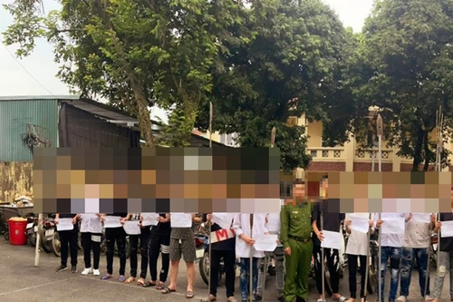 Sáu đối tượng dương tính ma túy trong ổ nhóm mang hung khí gây rối trật tự công cộng