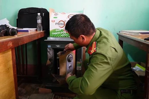 Đối tượng chuyên phá két sắt trộm cắp vàng, tiền sa lưới