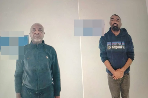 Nhóm người nước ngoài lừa đảo chiếm đoạt hàng trăm triệu đồng