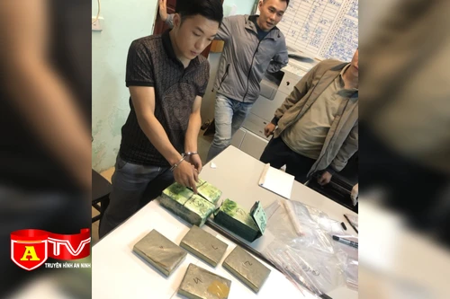 Triệt phá đường dây ma tuý lớn từ Lai Châu về Hà Nội
