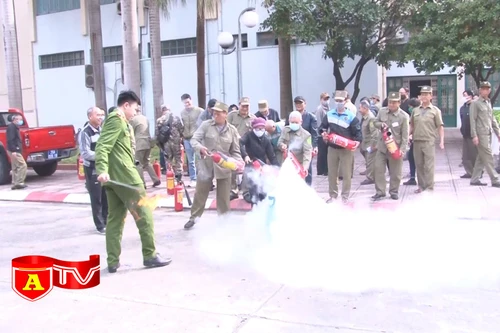 Nâng cao nghiệp vụ PCCC cho lực lượng bảo vệ dân phố, dân phòng