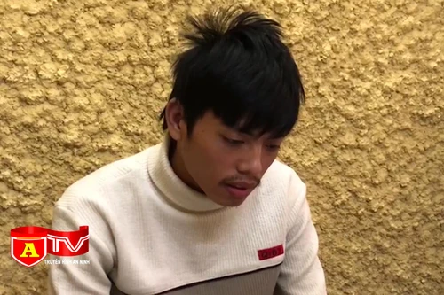 Lẻn vào trộm cắp tài sản vì thấy cửa hàng cửa mở nhưng không có người