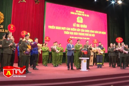 Phát động cao điểm phòng chống vi phạm về pháo và cấp CCCD lưu động