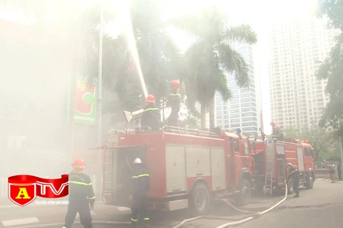 Chủ động phòng ngừa cháy, nổ ở các siêu thị, trung tâm thương mại dịp cuối năm