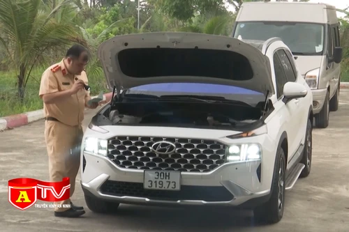 Các trung tâm đăng kiểm tiếp tục nhận chi viện từ lực lượng CSGT