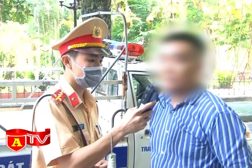 Tuần tra xử lý 714 trường hợp vi phạm Luật Giao thông
