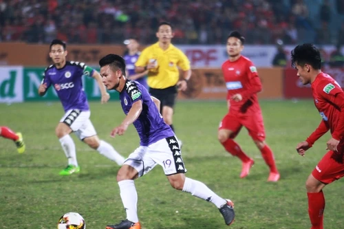 [ẢNH] Quang Hải mờ nhạt, Hà Nội FC vẫn giành trọn 3 điểm trước Hải Phòng