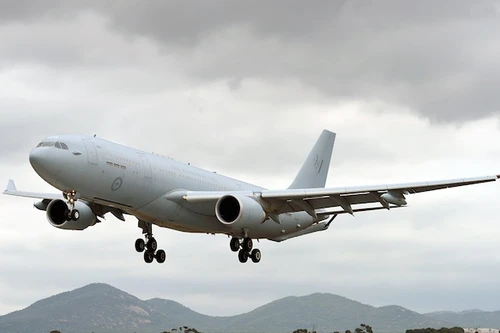 Không quân Úc mua thêm 2 máy bay tiếp nhiên liệu KC-30A