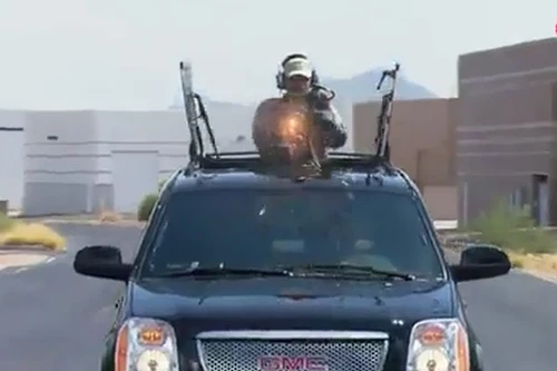 Xe chống đạn (7): Vũ khí bí mật trên chiếc ô tô bọc thép siêu đẳng