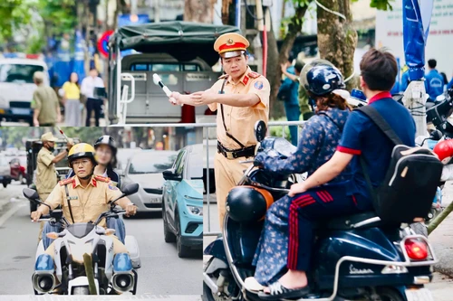 Công an Hà Nội đảm bảo an toàn mùa thi tuyển sinh THPT năm học 2025 - 2026