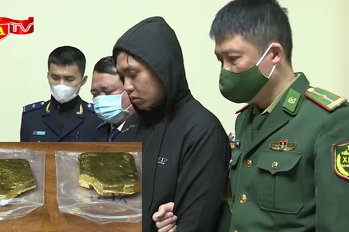 Bắt quả tang đối tượng vận chuyển 1,2kg vàng qua biên giới 