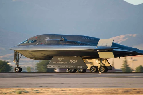 Rộ tin Mỹ triển khai máy bay ném bom B-2 đến đảo Guam