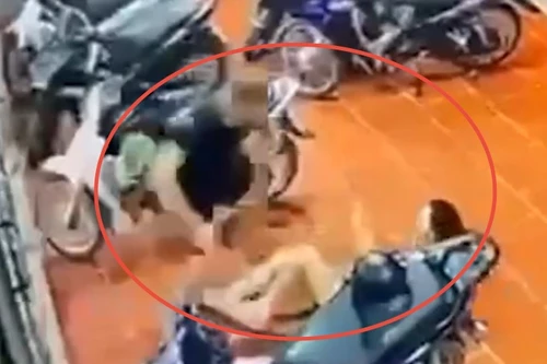 Tạm giữ hình sự đối tượng đánh bạn gái tại quán bi-a