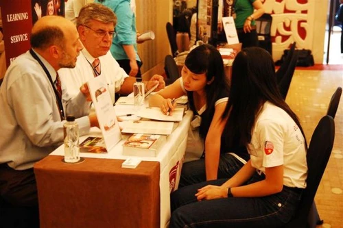 Tăng hạng chứng chỉ ngoại ngữ để xét miễn thi tốt nghiệp THPT 2015