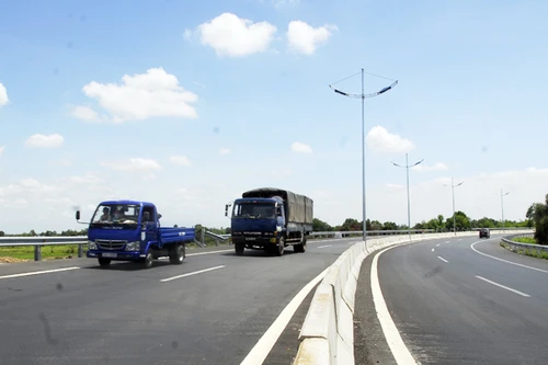 Sai sót nghiêm trọng tại cao tốc TP. HCM - Trung Lương 