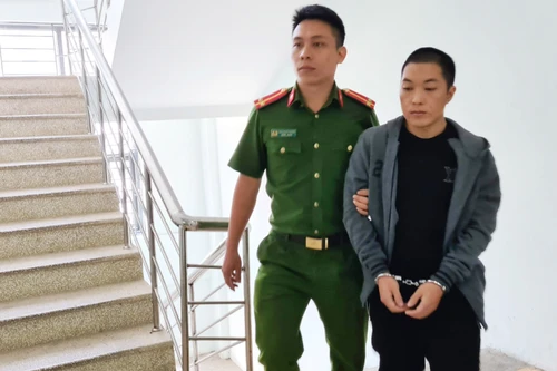 “Tổng đại lý” phân phối “hàng trắng” từ Lai Châu về Hà Nội như thế nào?