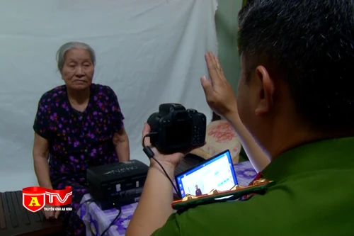 Nỗ lực hoàn thành mục tiêu cấp căn cước công dân