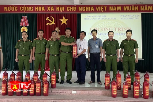 Tái chế bình cứu hoả thành kẻng báo cháy ở cộng đồng