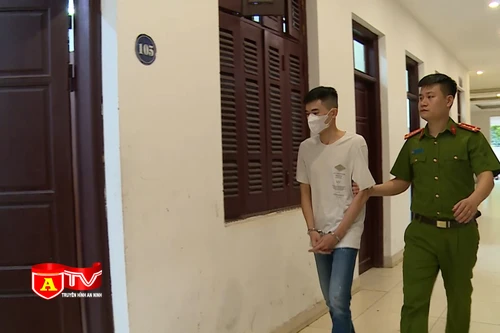 Vờ thuê phòng trọ để trộm cắp xe máy