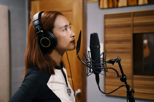 Ca sĩ Ái Phương: "Tôi không hát để chiều lòng số đông"