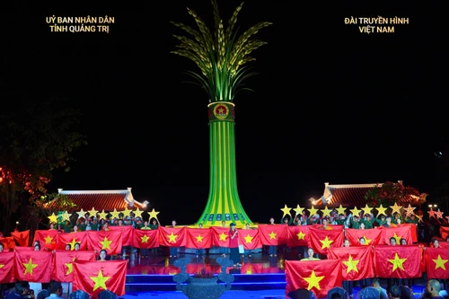 "Lời tri ân - Dòng sông hoa lửa": Đêm nghệ thuật sử thi tái hiện huyền thoại bến phà Long Đại