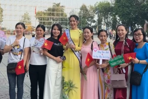 Hoa hậu Kiều Duy lan tỏa văn hóa đọc