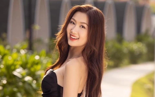 Hoa hậu Quế Anh đăng ký hiến tạng