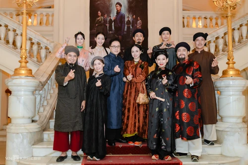 Đạo diễn Victor Vũ: "Thám tử Kiên" khó gấp 10 lần 2 phim cổ trang trước từng làm