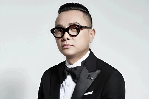 NTK Công Trí trước khi bị bắt vì chất cấm: Đời tư kín tiếng, nổi tiếng trong "làng mốt" quốc tế