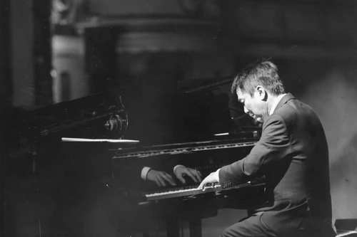 NSND Thanh Lam mang “Khát vọng” trở lại đêm nhạc Phú Quang 