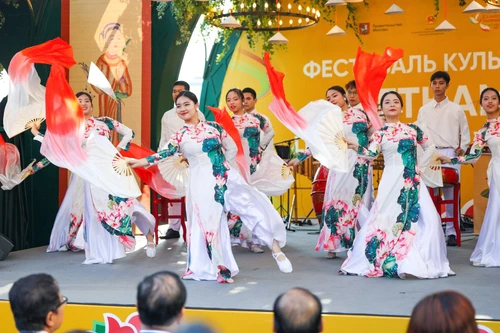 Gần 1 triệu người tham dự "Lễ hội Văn hóa Việt Nam tại Mátxcơva"
