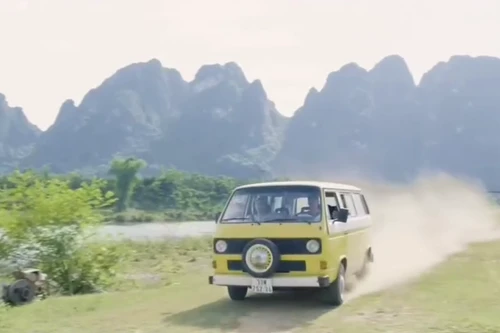 Bộ phim được ghi hình trên hành trình 1.000km sửa soạn lên sóng "giờ Vàng" VTV