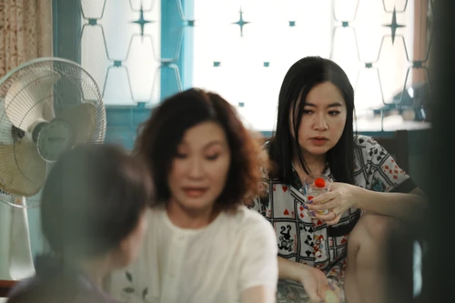 Khương Ngọc tiếp tục sở hữu bộ ba "trăm tỷ" trong "Cục vàng của ngoại"