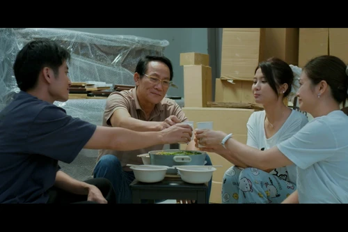 NSƯT Hoàng Hải và NSƯT Kiều Anh hợp sức tạo nên "Gia đình trái dấu" trên sóng VTV