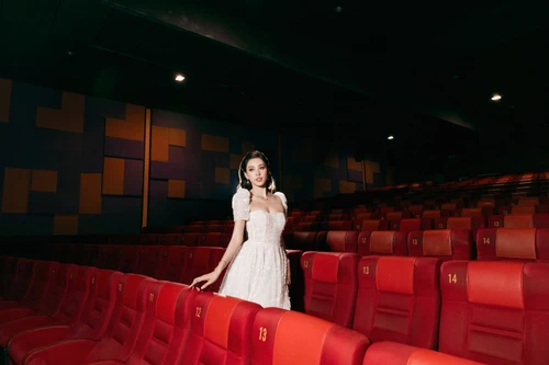 Trấn Thành đưa ra yêu cầu với Hoa hậu Tiểu Vy trước khi giao vai chính trong "Bộ tứ báo thủ"