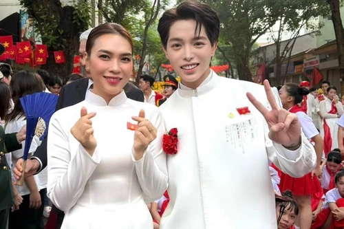 Nghĩa cử đẹp của cô trò Mỹ Tâm - Đức Phúc chung tay khắc phục hậu quả bão Bualoi