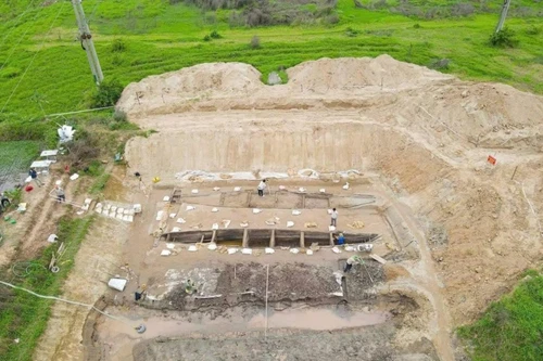 2 thuyền cổ ở Bắc Ninh: Thuyền chiến hay thuyền vận tải?