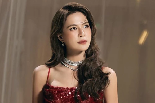 Hà Nhi trở lại đường đua nhạc Việt 