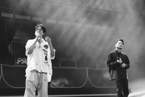 Phan Mạnh Quỳnh cùng dàn "sao" nước rút tập luyện trước thềm live-concert tại Hà Nội