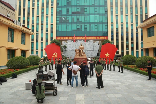 Xúc động và ấn tượng với MV "Công an Hà Nội trong trái tim tôi"