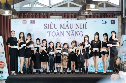 Cuộc thi "Siêu mẫu nhí toàn năng 2025" nước rút tìm Quán quân