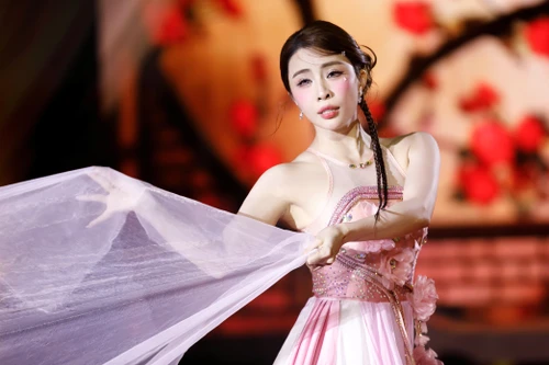 Quỳnh Nga hóa thân vào nàng Kiều, lọt vào chung kết "Bước nhảy Hoàn vũ 2024"