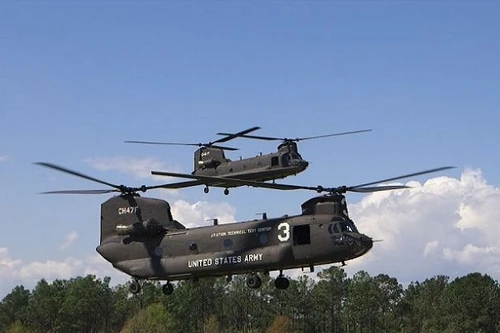 Boeing nâng cấp và chế tạo mới 39 trực thăng Chinook cho lục quân Mỹ