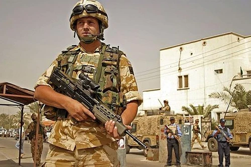 Anh tiếp tục cử sĩ quan quân đội sự đến Iraq hỗ trợ huấn luyện