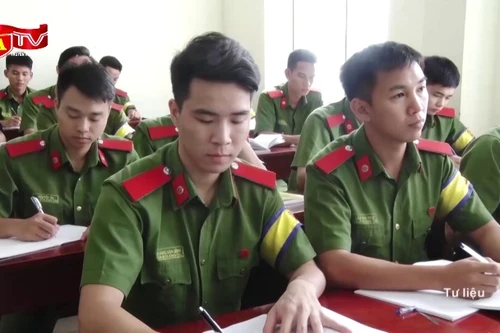 Điểm chuẩn trúng tuyển vào các trường học viện, đại học CAND năm 2023