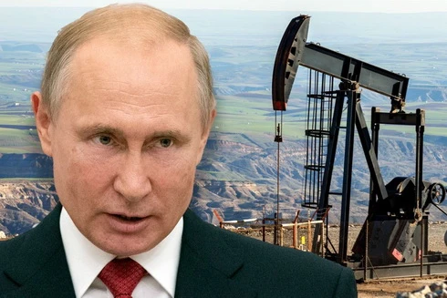 [ẢNH] Chuyên gia bình luận về hai kịch bản của trận chung kết "thương chiến dầu mỏ"