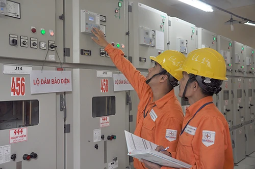 Đảm bảo đủ điện phục vụ các dịp lễ lớn