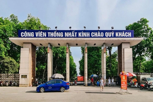 Dỡ bỏ tường rào Công viên Thống Nhất kết nối phố đi bộ Trần Nhân Tông từ 1-1-2023